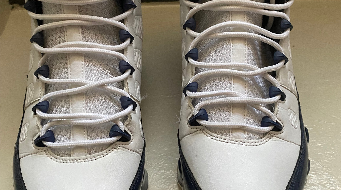 Sneaker Cleaning - Deep Wash